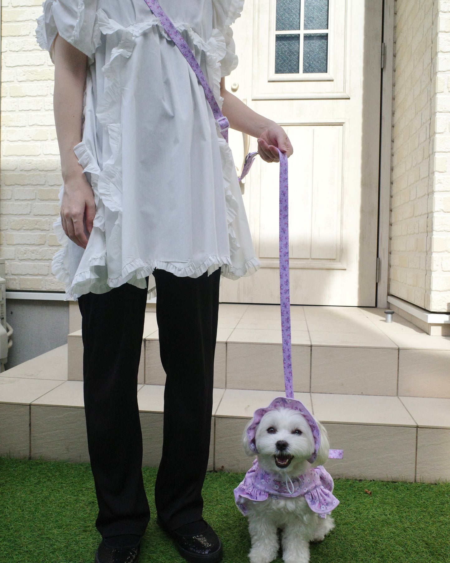 【KUROMI】flower shoulder leash