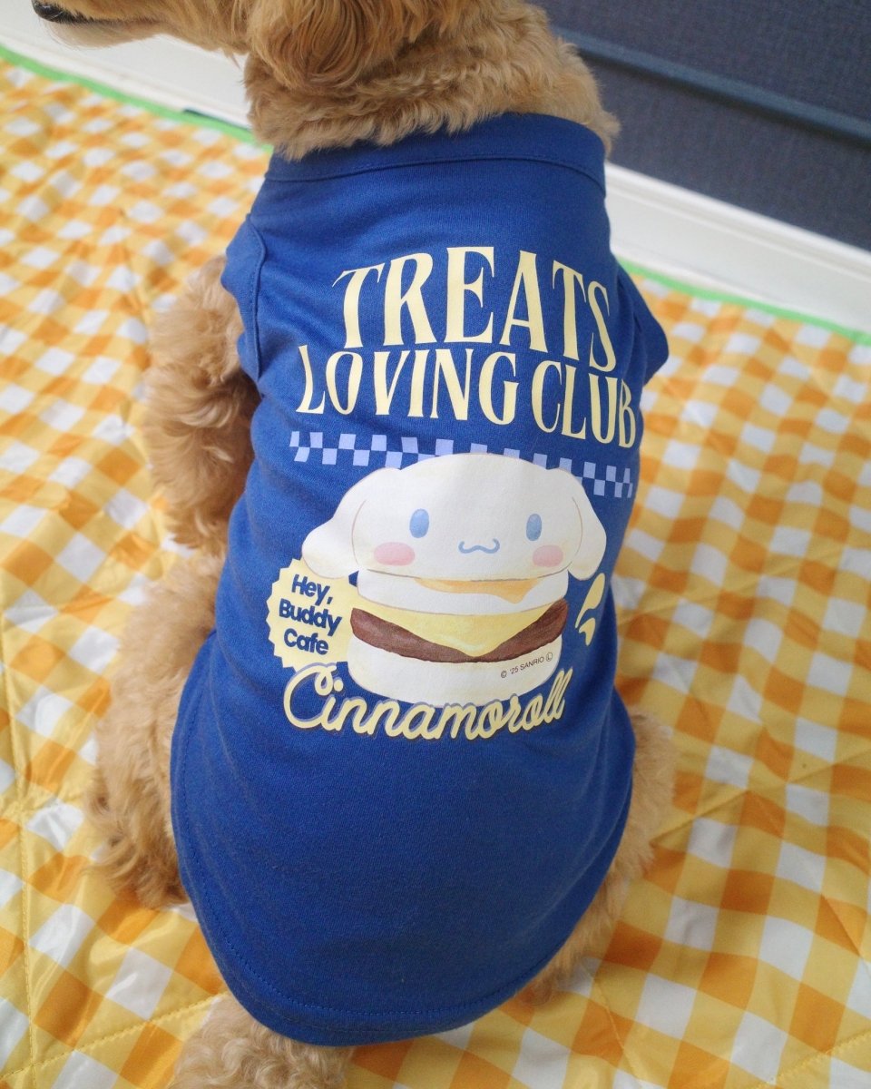 【CINNAMOROLL】おやつ大好きくらぶ。Tシャツ - HEY,BUDDY