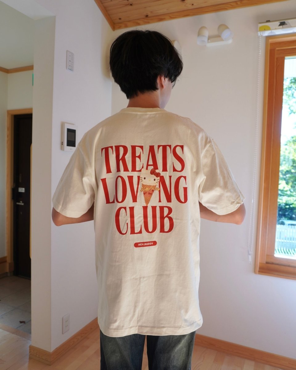 【HELLO KITTY】おやつ大好きくらぶ。ペアTシャツ - HEY,BUDDY