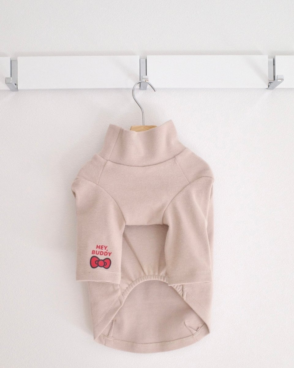 【HELLO,KITTY】ハイネックTシャツ - HEY,BUDDY