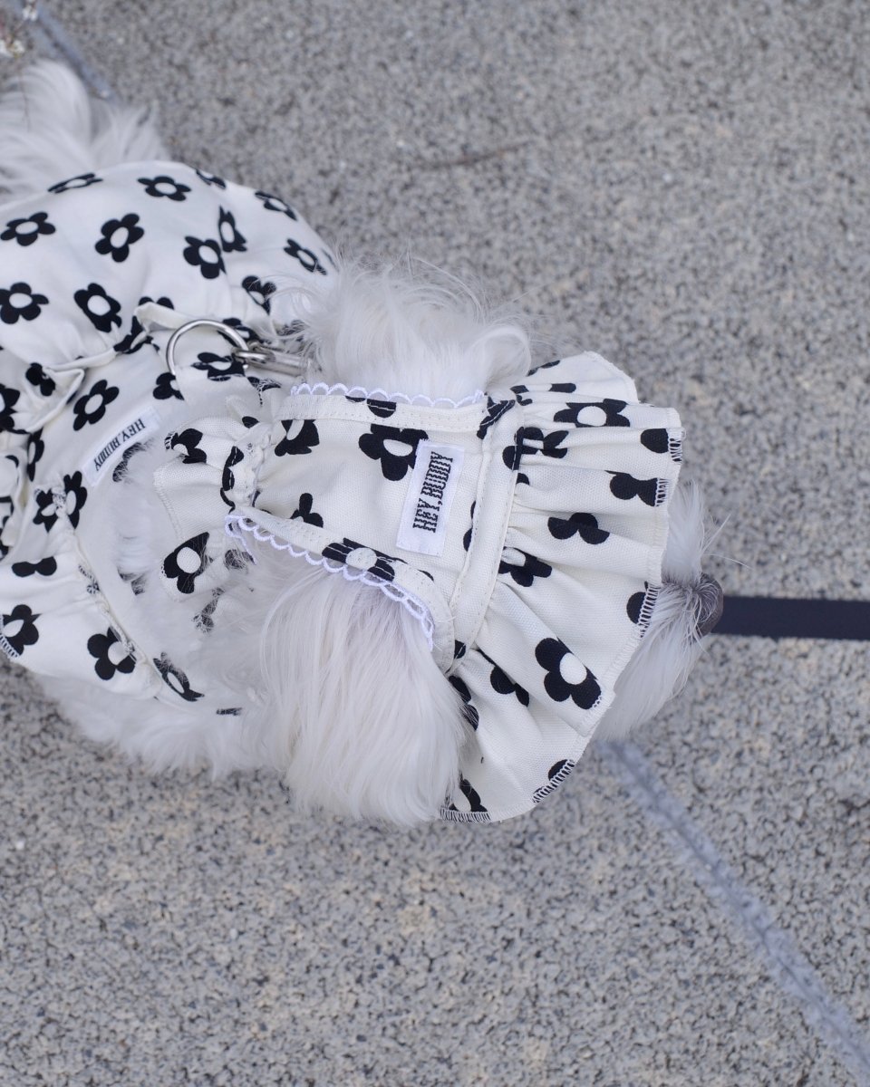 monotone flower bonnet - HEY,BUDDY