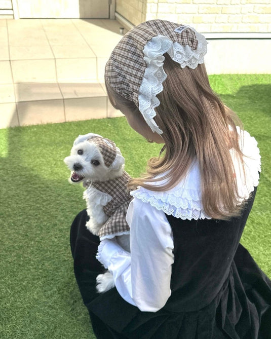 Image trad lace babushuka FOR HUMAN